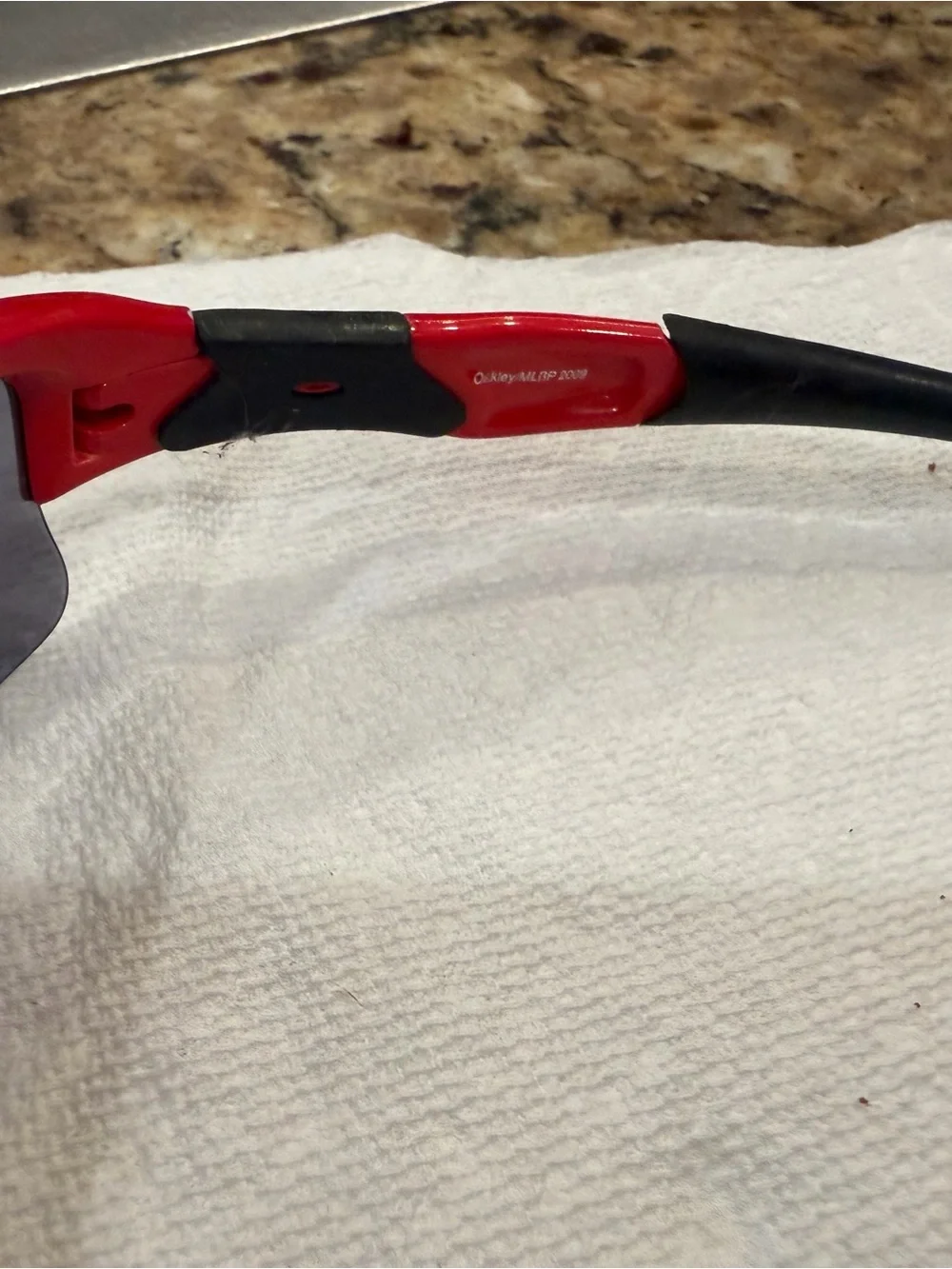 Men’s Oakley flack jacket sunglasses